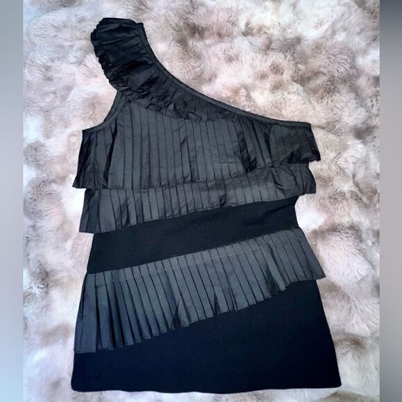 Blaque Label Black Ruffle One Should Top - Picture 8 of 14